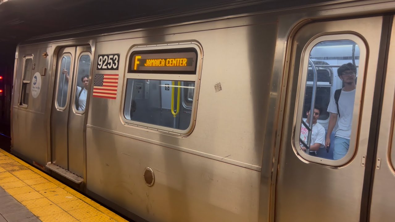 Ride on Jamaica Center bound R160 F from Roosevelt Av to Briarwood