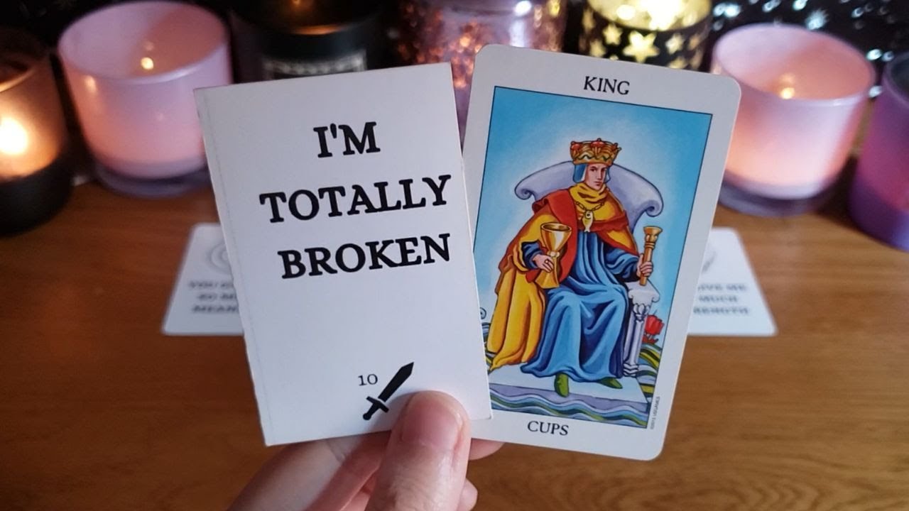 What's He DYING To Tell You? 😲❤️(INSANELY ACCURATE) *Pick A Card* Twin Flame Feelings Tarot Reading