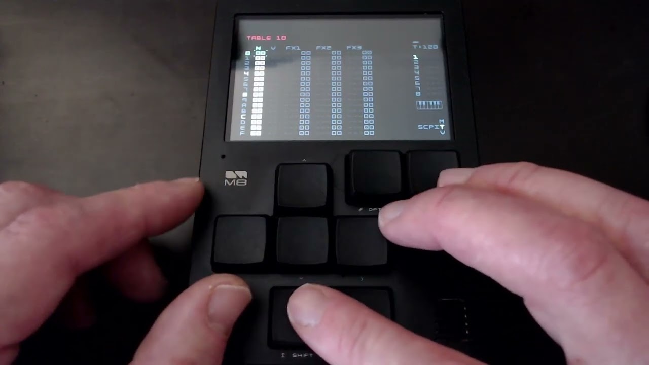 Dirtywave M8 - Techno Loop From Scratch (in around 30 min)