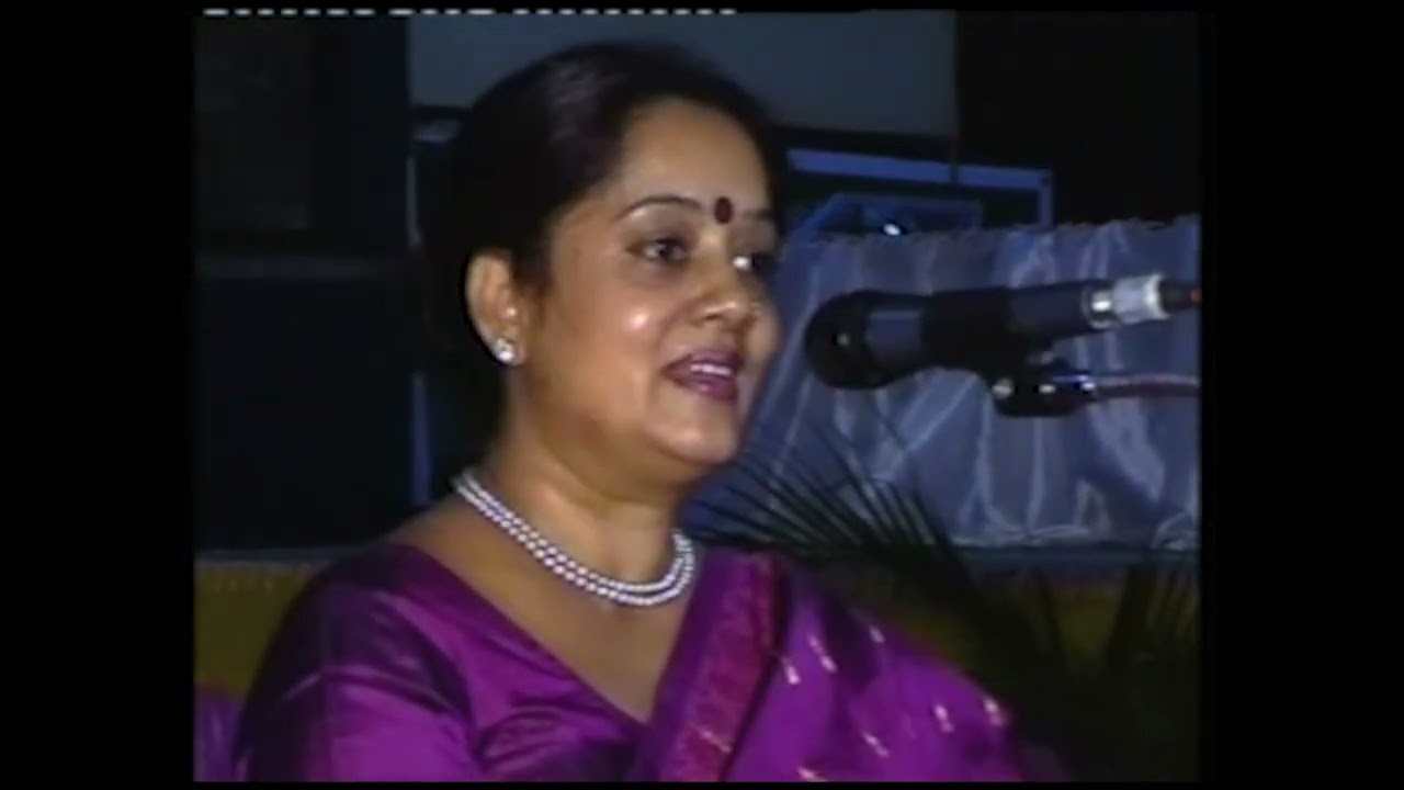 339) SVN MEMORIAL NATIONAL AWARD - 2005 PRESENTED TO SANGEETHA KALANIDHI VID. R.K. SRIKANTAN.
