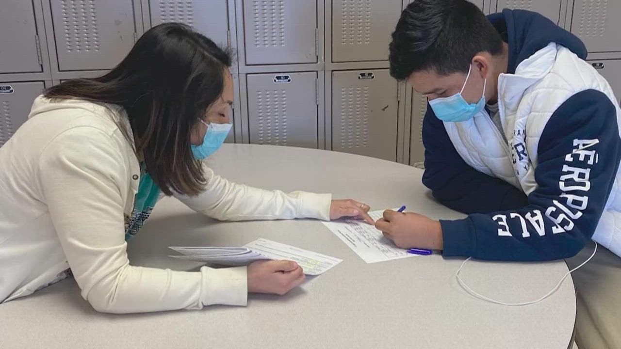 Houston ISD pushes Alternative Certification Program amid teacher shortage