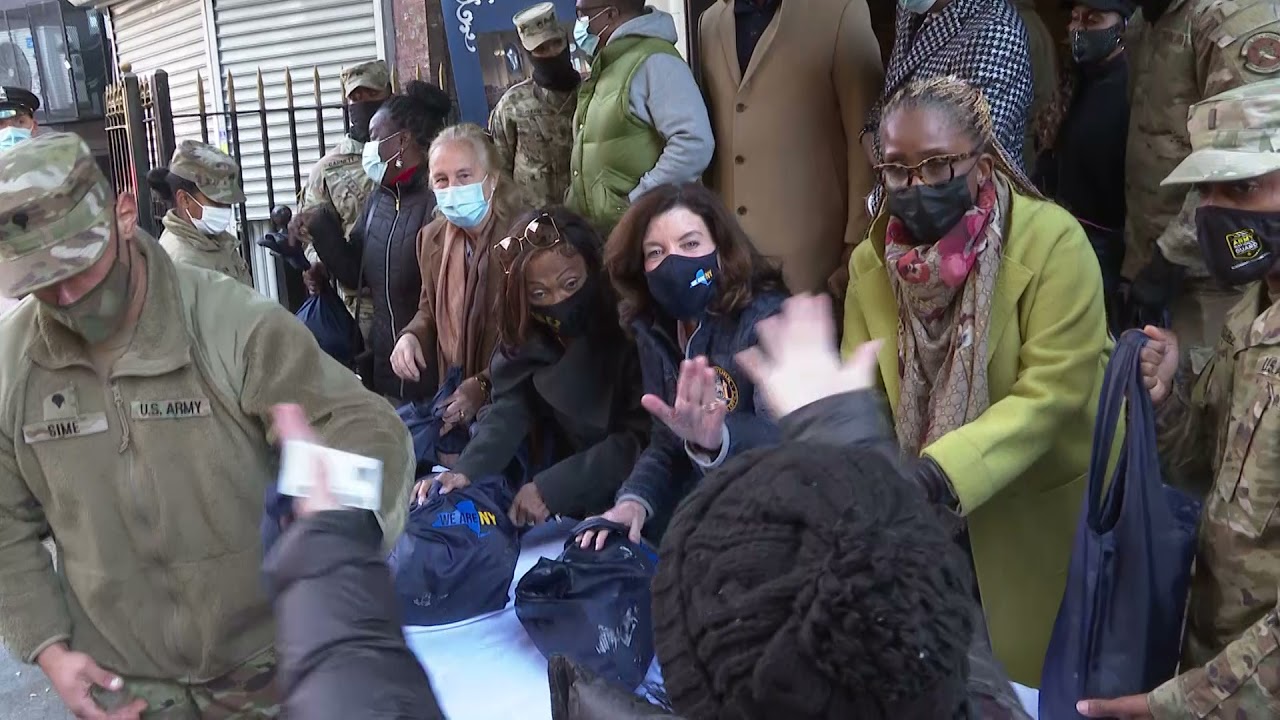 B-ROLL: Governor Hochul Thanks Volunteers and Distributes Turkeys at Memorial Baptist Church