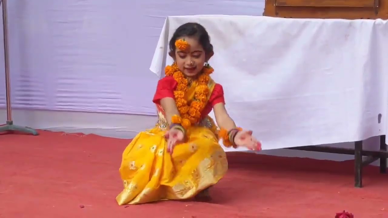গল্পের স্কুলে পিঠা পুলি অনুষ্ঠানে