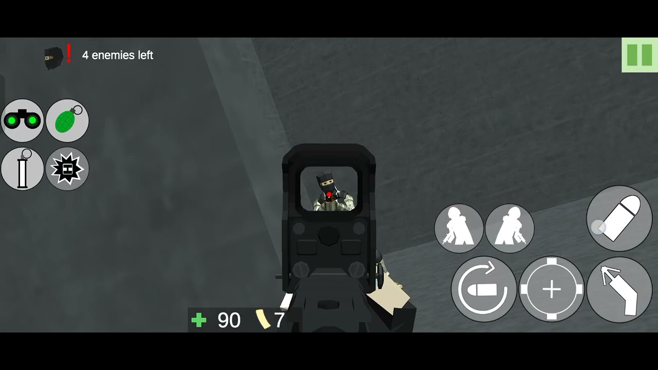 It's ProjectBreach warehouse easy mod and the weapon is AK-47.