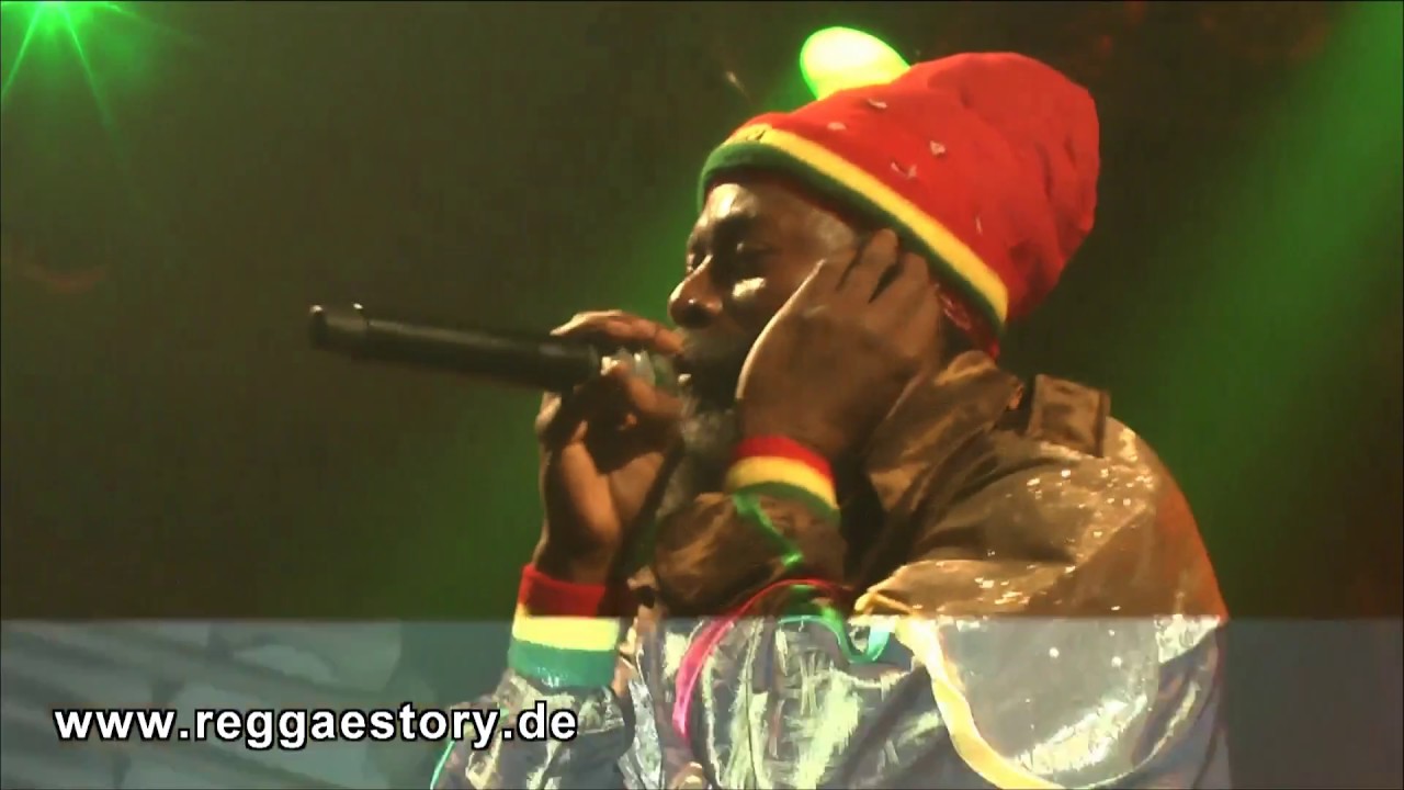 Capleton - 5/7 - Steep Mountain - 30.11.2016 - YAAM Berlin