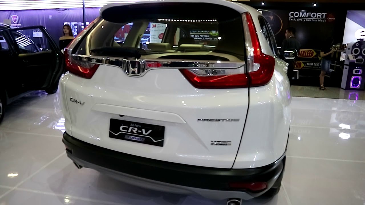 New Honda CR-V Turbo Prestige 2018 ,white colour ,Exterior and Interior