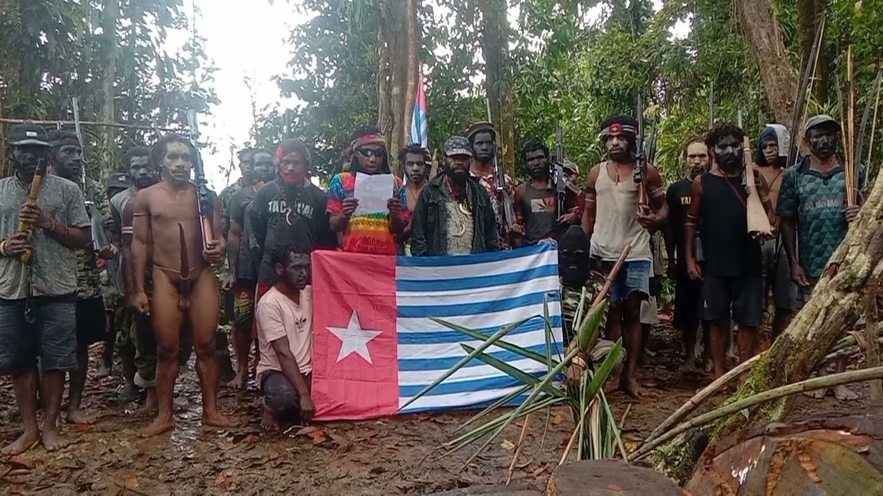 Panglima Kodap XVI Yahukimo Brigjen. Elkius Kobak Bertanggung Jawab Penembakan Pesawat Trigana Air