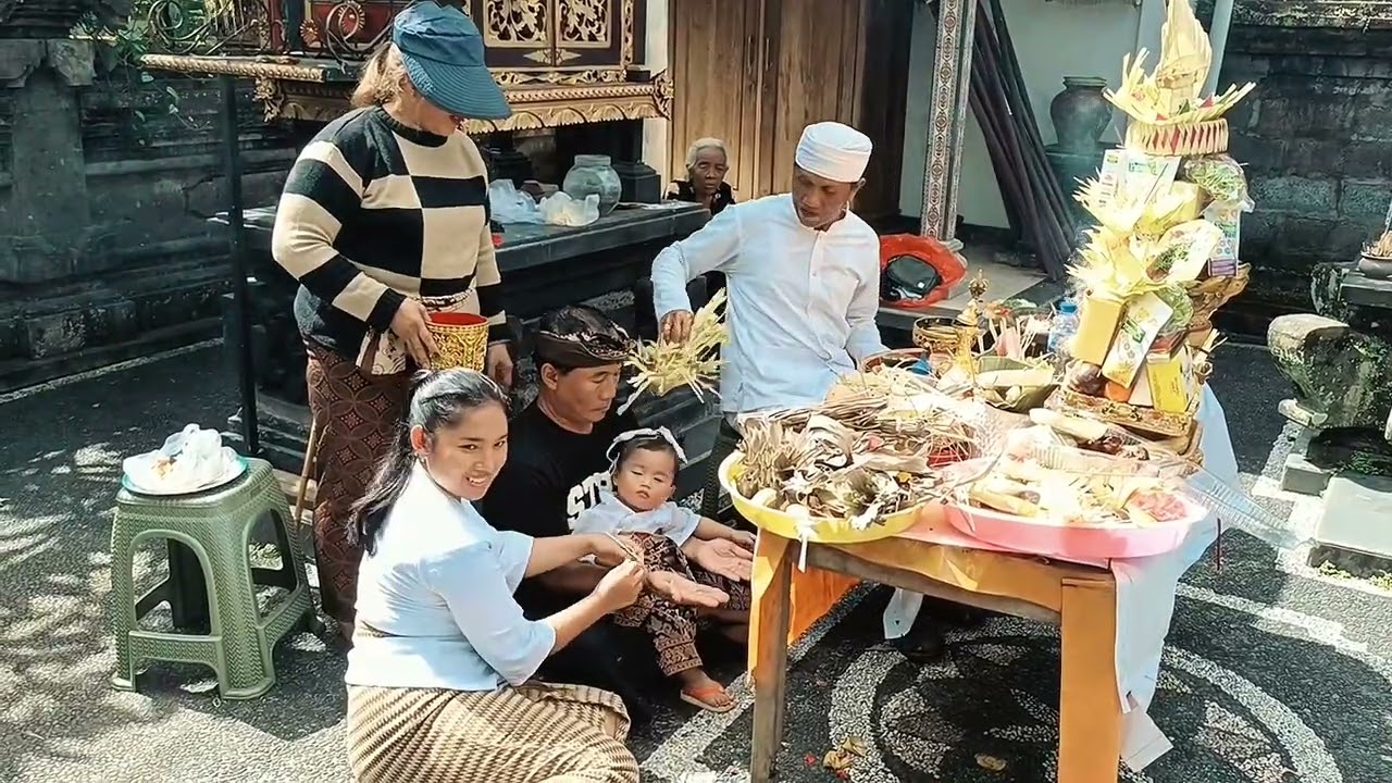 Duang Otonan Putu Liora Darmarani 