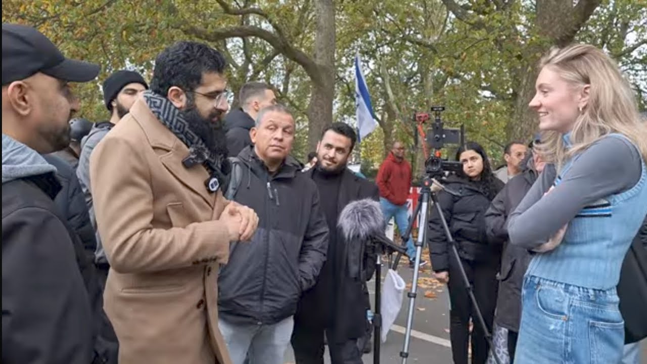Сатана пришел, чтобы помешать призыву к исламу! Smile2jannah и Visitor woman Speakers Corner