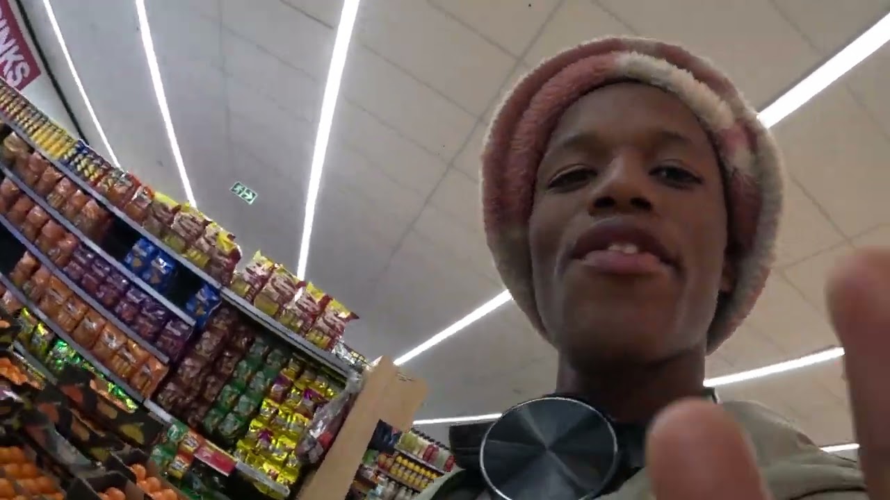 Hello guys welcome to our first DannyBoi and Matinaka's Vlog😂😂😂😂