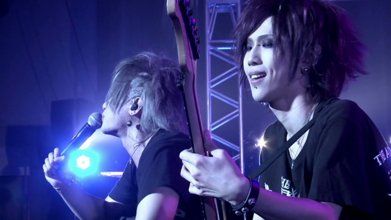 Royz - 鬼ト邪吼 (oni to jakou) loop ver [live] crowd walk!! The Axia 47 Ravens Call (eng sub, lyric)