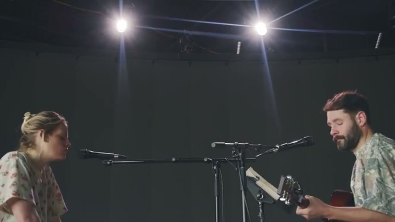 Heart Won&rsquo;t Stop (Acoustic) - Aaron Tedeschi & Nicole Bartley UPPERROOM Prayer Set