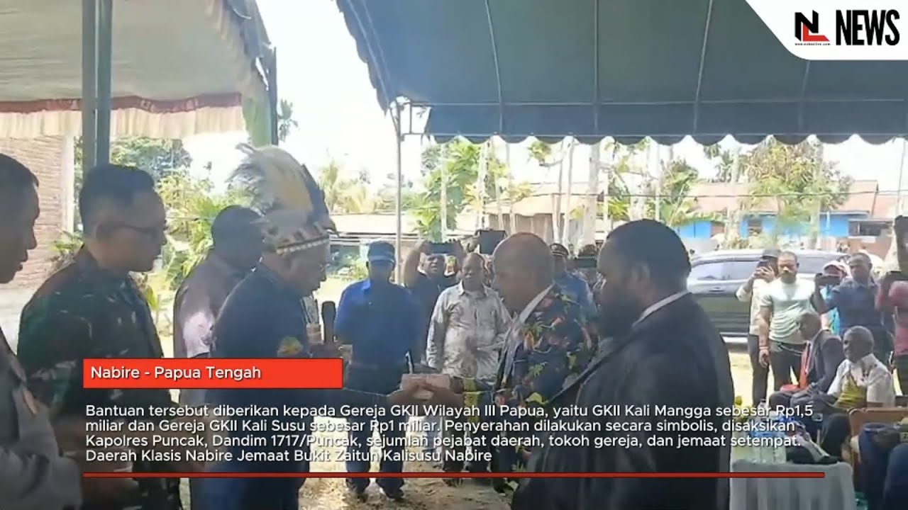 Bupati Elvis Tabuni Wujudkan Janji Iman Serahkan Rp2,5 Miliar Untuk Pembangunan Dua Gereja Di Nabire