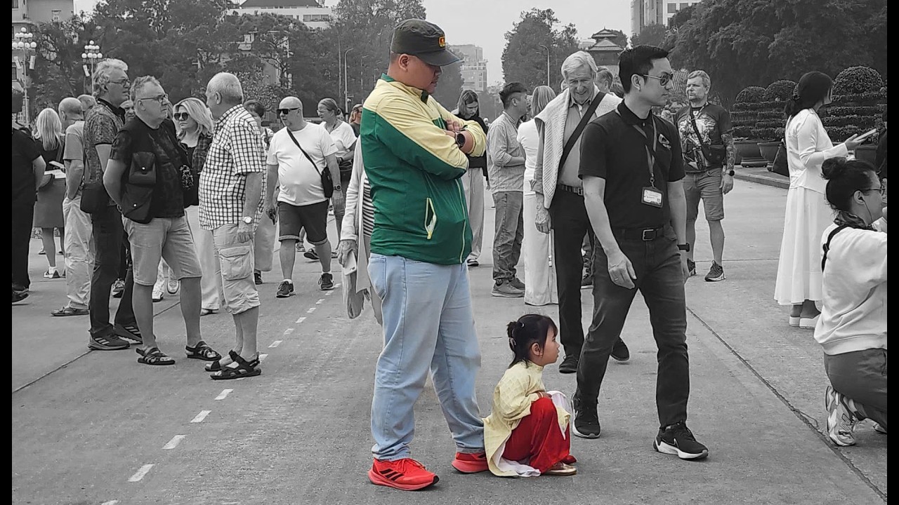 #11 Chồng Bắc | Vợ Nam đưa con gái thăm Lăng Chủ tịch Hồ Chí Minh