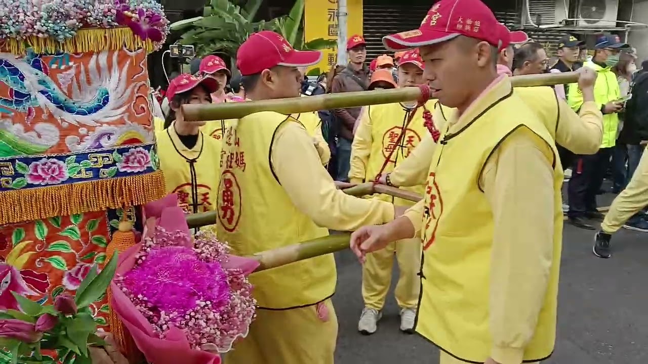 山邊媽祖遶境台中了！台中人小過年 #台中萬和宮 #山邊媽祖宮 #山邊照府王爺