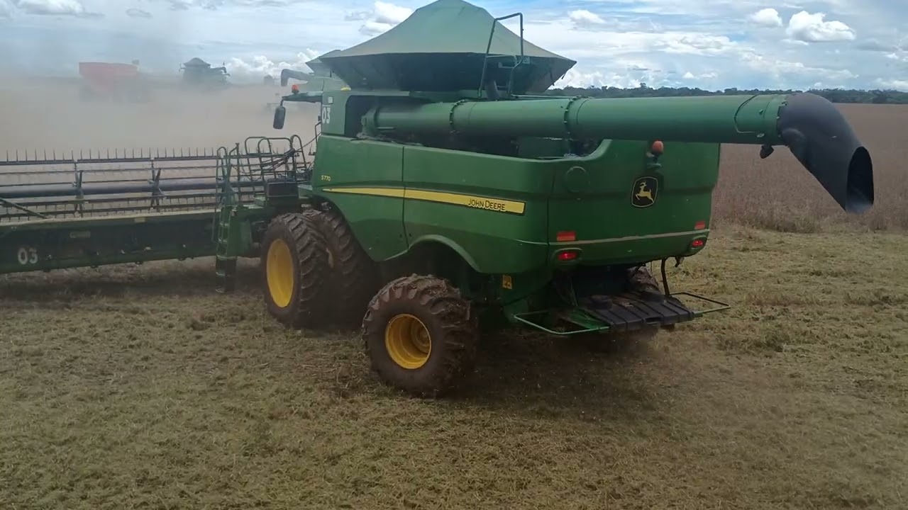 Sábado com chuva .mais ainda deu colleita.agro mt