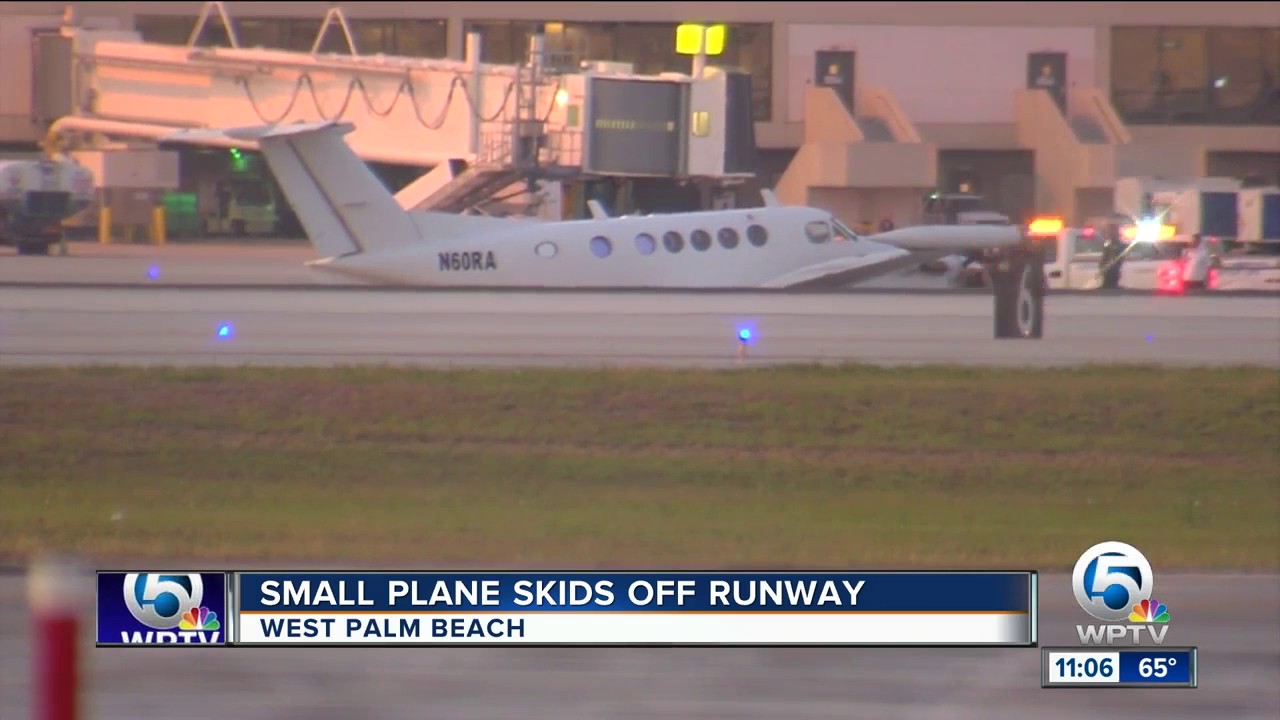 Small plane skids off runway at Palm Beach International Airport
