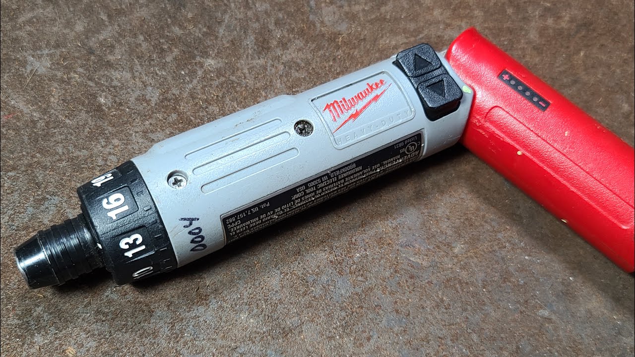 Milwaukee Heavy-Duty 2nd Gen 4v Max Li-Ion Cordless Screw Driver Review & Teardown