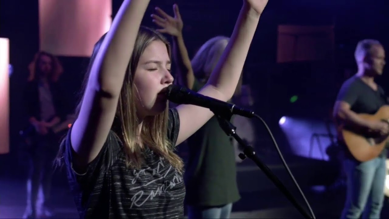 We Cry Holy (Spontaneous Worship) // Jenn Johnson & Josie Buchanan, Bethel Music