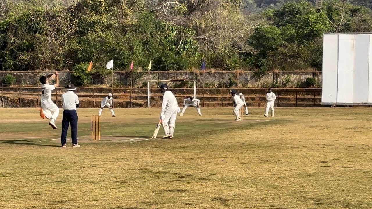Sachin ने Goa Vijay Merchant trophy under 16 players के साथ खेली एक इनिंग 
