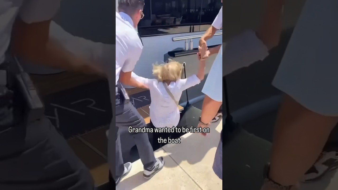 Незначительные аварии на лодках 🫨😵&zwj;💫