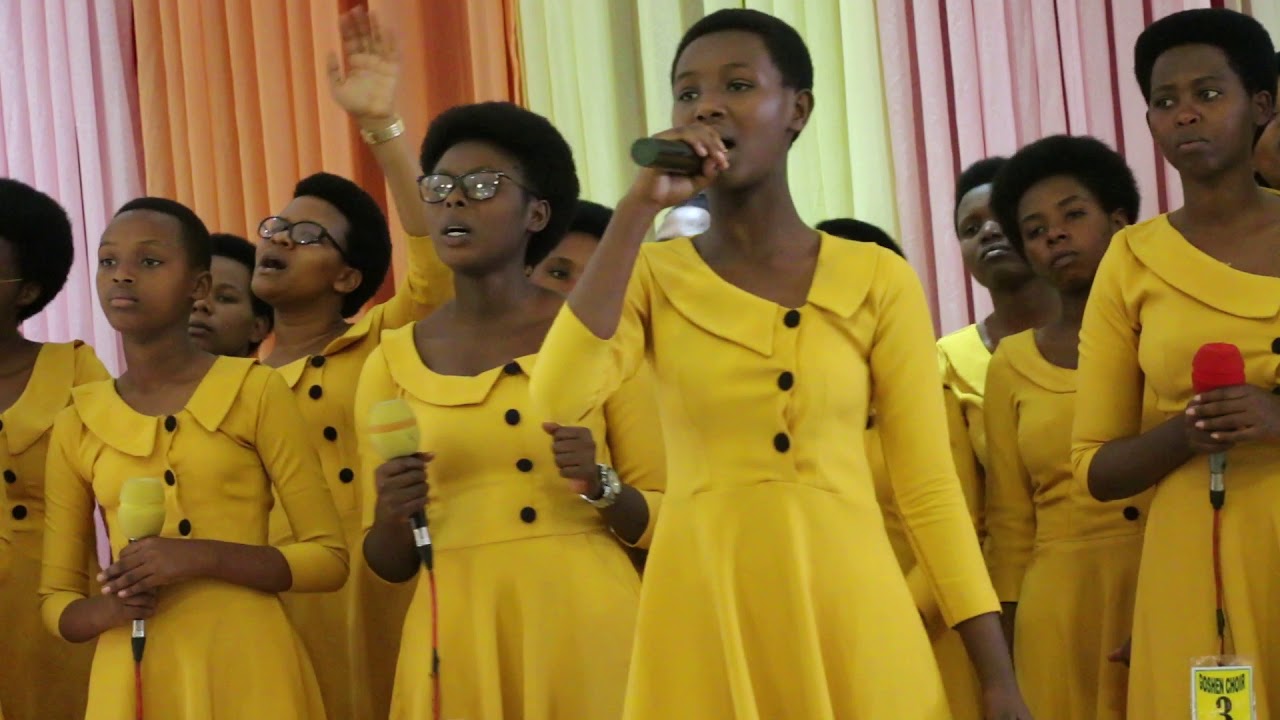 Vestina na Dorcas:Reba uko Goshen Choir baririmbye ya Chorus mukunda 