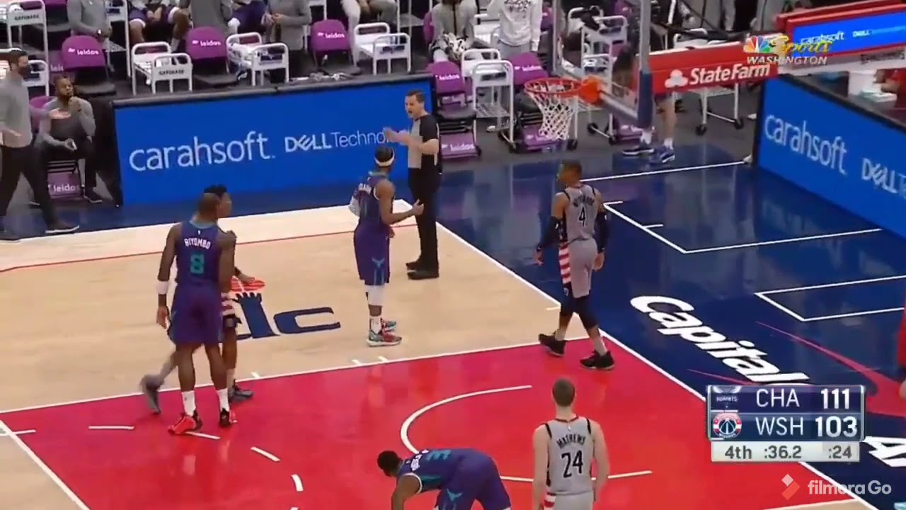 Russell Westbrook Wanna MURDER Bismack Biyombo on a POSTER Dunk