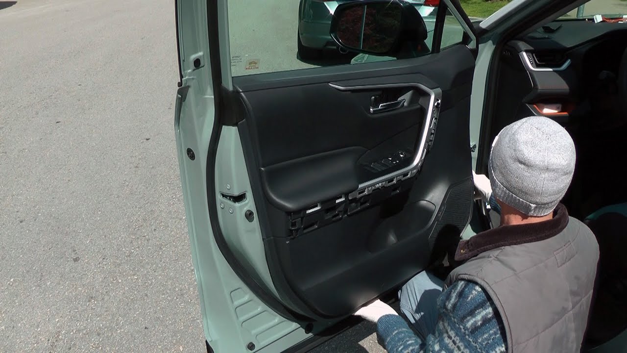 Toyota RAV4 (2019-2025): How To Remove Interior Front Door Panels?