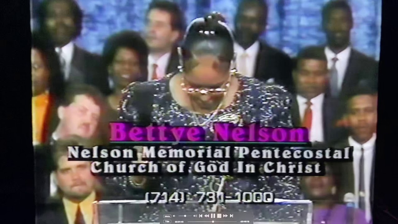 Bettye Nelson singing.