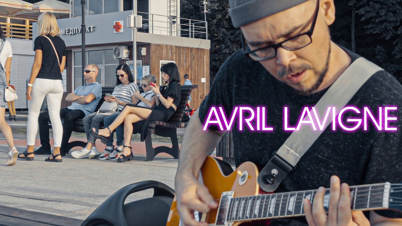 METAL IN PUBLIC: Avril Lavigne