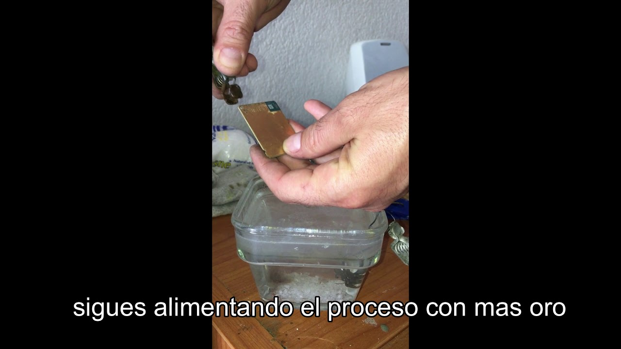 oro con electrólisis solo con agua y sal (gold by electrolysis)