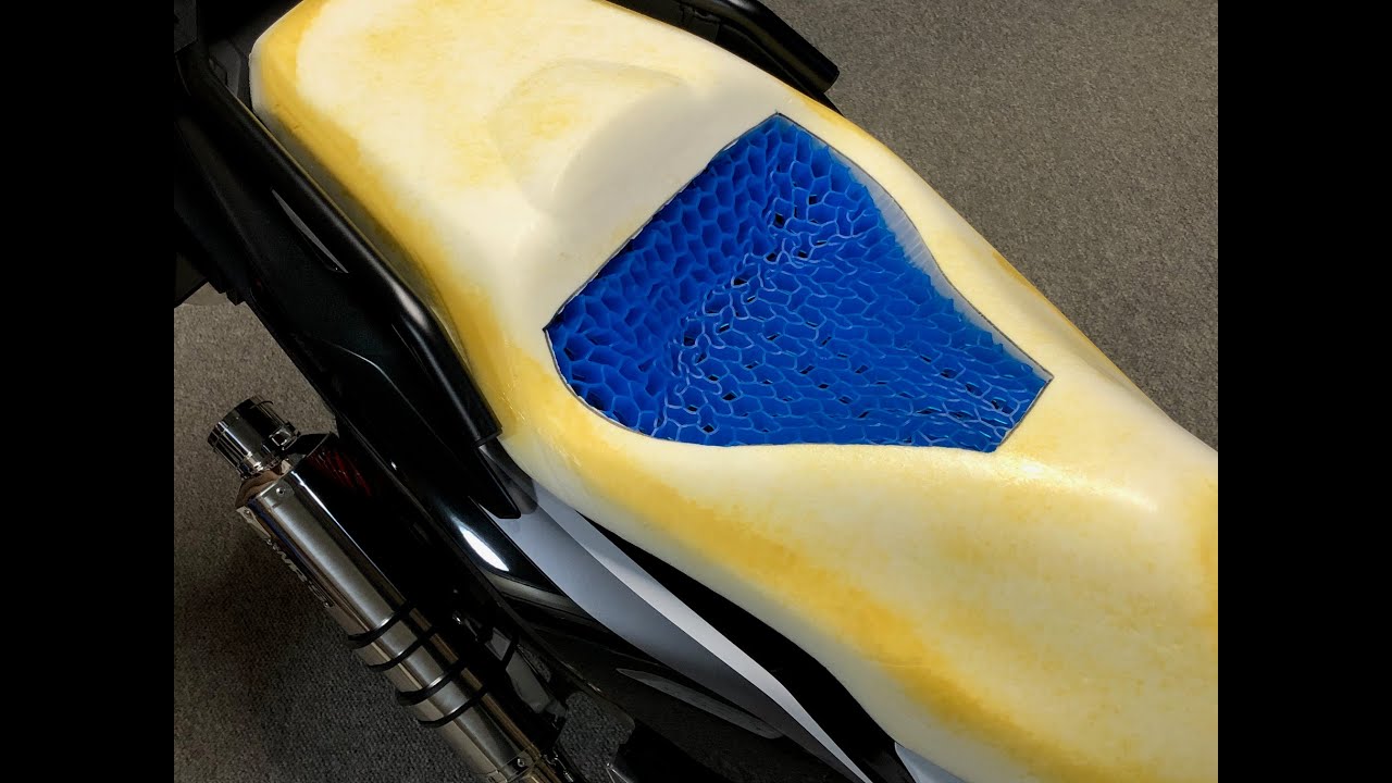 ADV150 シートにゲルクッション埋め込んでツーリング行って来た件と、GPSでみた最高速と走行距離7500キロの平均燃費のご報告です。