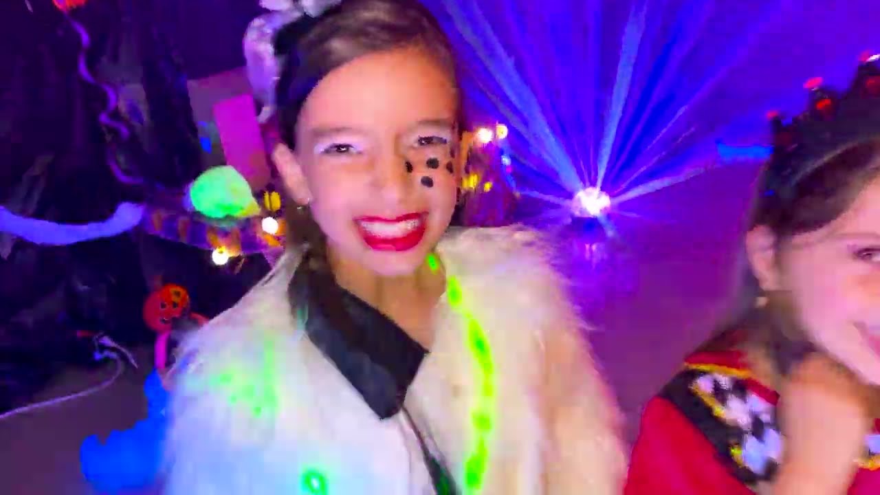 Caça de halloween 2022 | Jéssica Godar E Laurinha E Helena E Gabriel