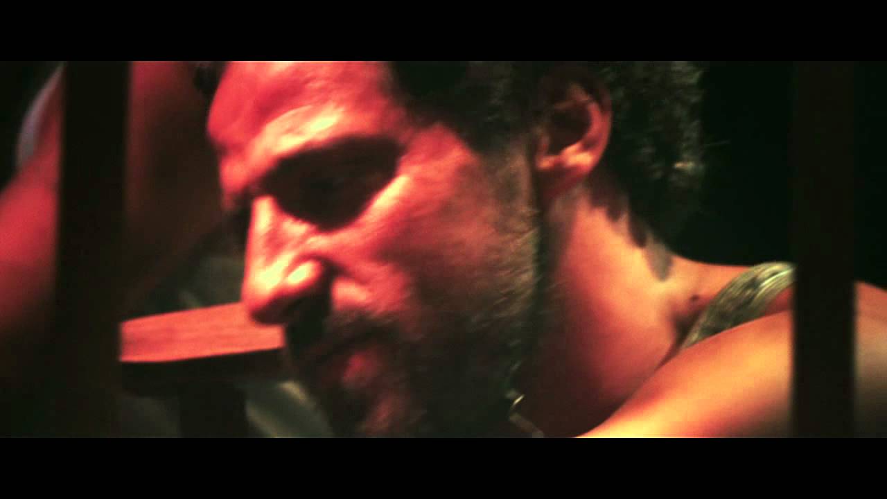 ZOUFRIS MARACAS - PRISON DOR&Eacute;E [CLIP OFFICIEL]