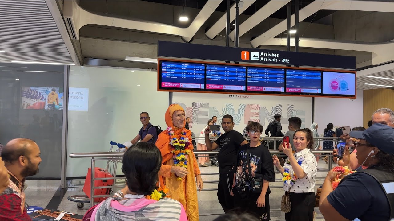 Sripada Bhakti Vikasa Swami Arrives Paris Airport, France