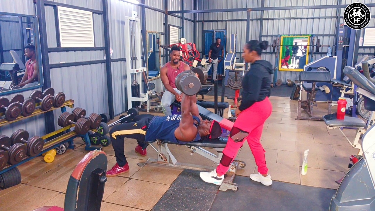 SHOULDER AND ARMS WORKOUT WITH Wallace Ragu in HOOD GYM