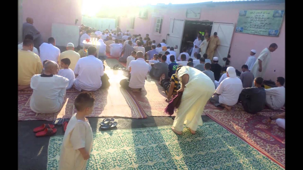 أجواء صلاة العيد بمسجد بلال ابن رباح بكوريفة الحراش 2014