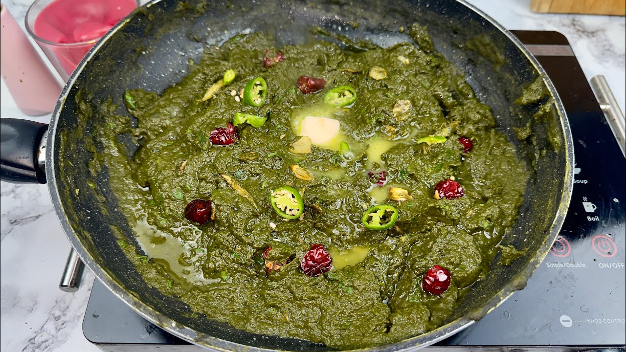 Winter Special Sarson Ka Saag | Restaurant Style Desi Saag Recipe | Authentic Punjabi Style Saag 