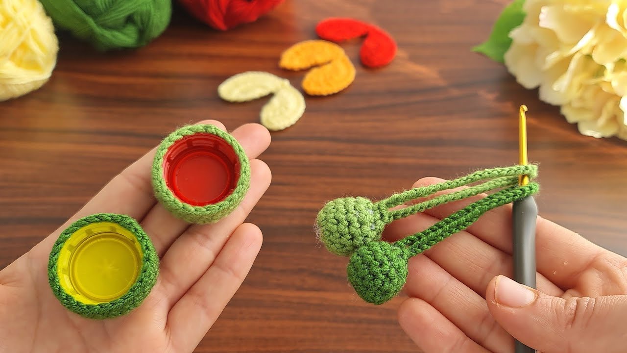⚡💯 Wonderful⚡💯 Super Easy eye-catching crochet ladybug keychain making for beginners
