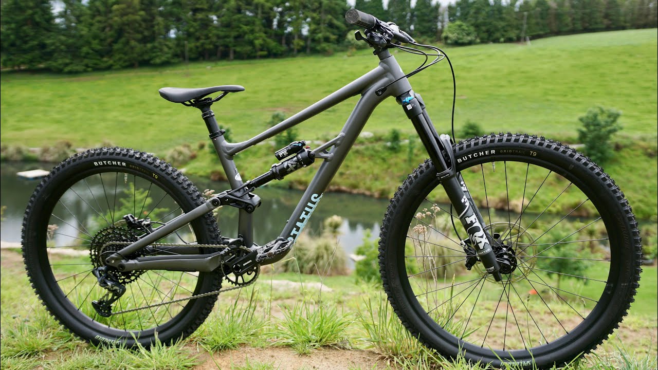 BRAND NEW ENDURO MTB! - STATUS 160 2022 Bike Check!