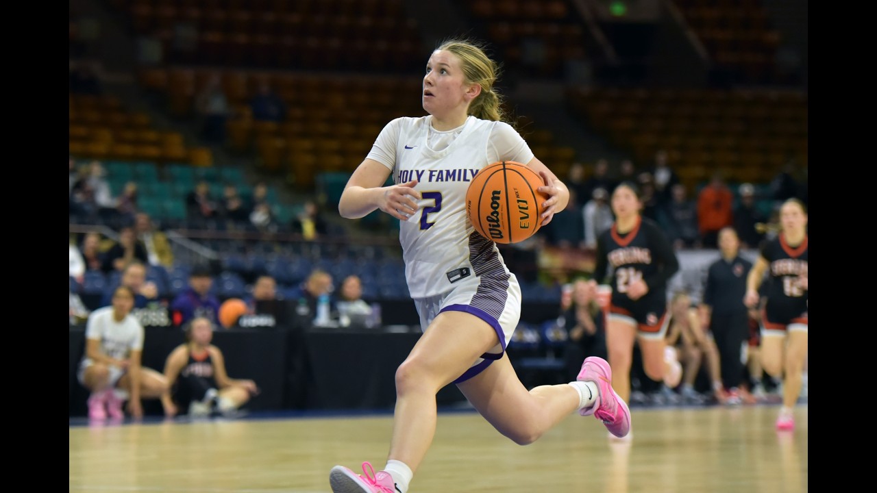 4A GIRLS BASKETBALL GREAT 8: Holy Family wins Tiger fight, advances to Final 4