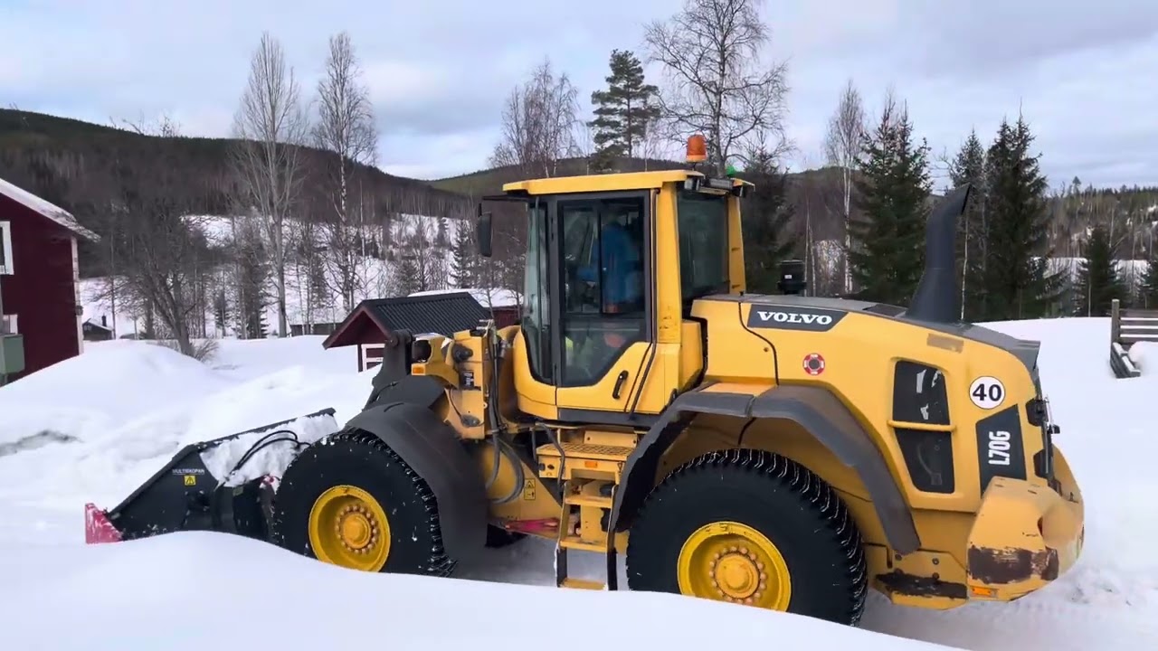 Volvo L70G Wheel Loader Plowing Snow in Sweden