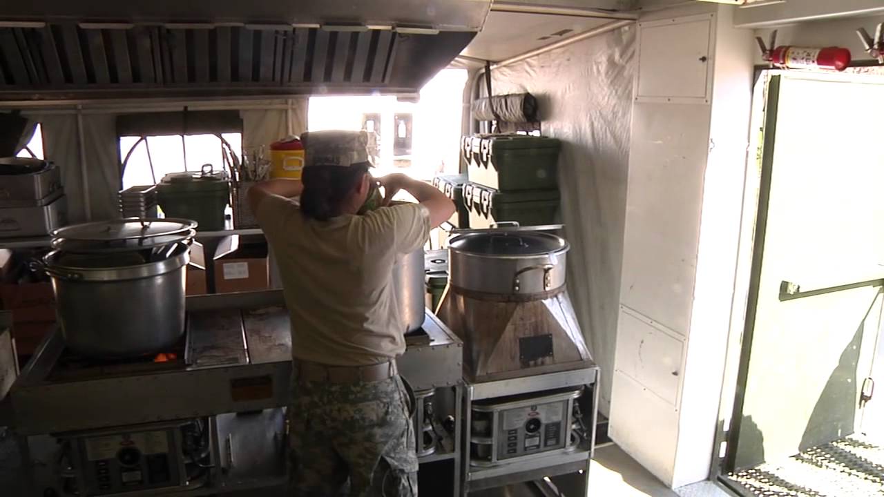 http://www.MilitaryChefs.com - Feeding the Troops at Warrior Exercise at Fort Hunter Liggett