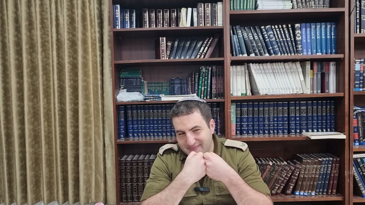 האדם: טוב או רע? – רועי אהרוני