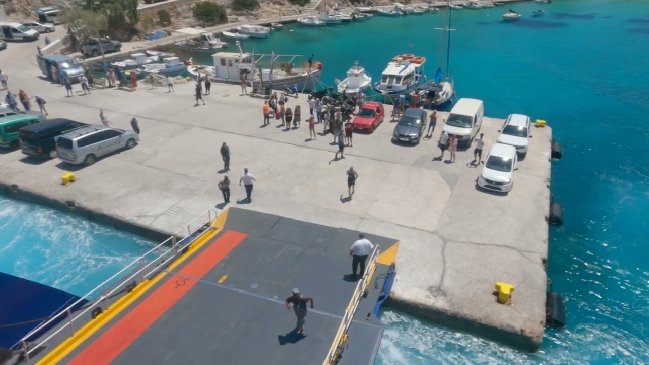 ΜΠΛΟΥ ΣΤΑΡ ΝΑΞΟΣ ΑΦΙΞΗ ΗΡΑΚΛΕΙΑ ΚΑΙ ΑΝΑΧΩΡΗΣΗ ΓΙΑ ΣΧΟΙΝΟΥΣΑ