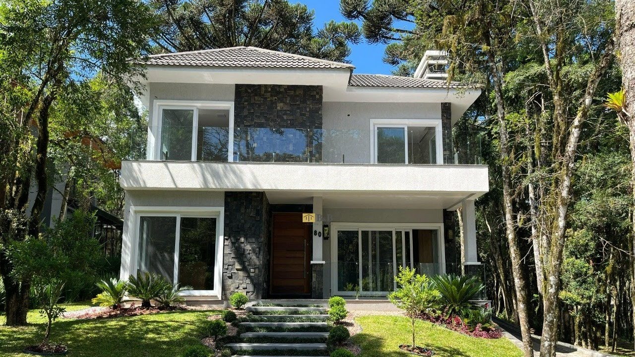 CASA EM CONDOMÍNIO PARA VENDA EM CANELA, RS