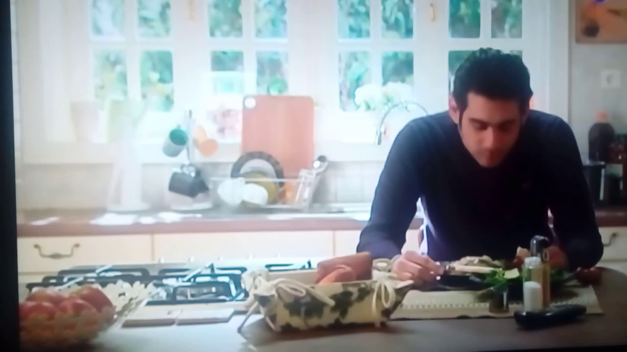 Παπασπηλιοπουλος ψαρώνει Γαλανό.Κλάμα.