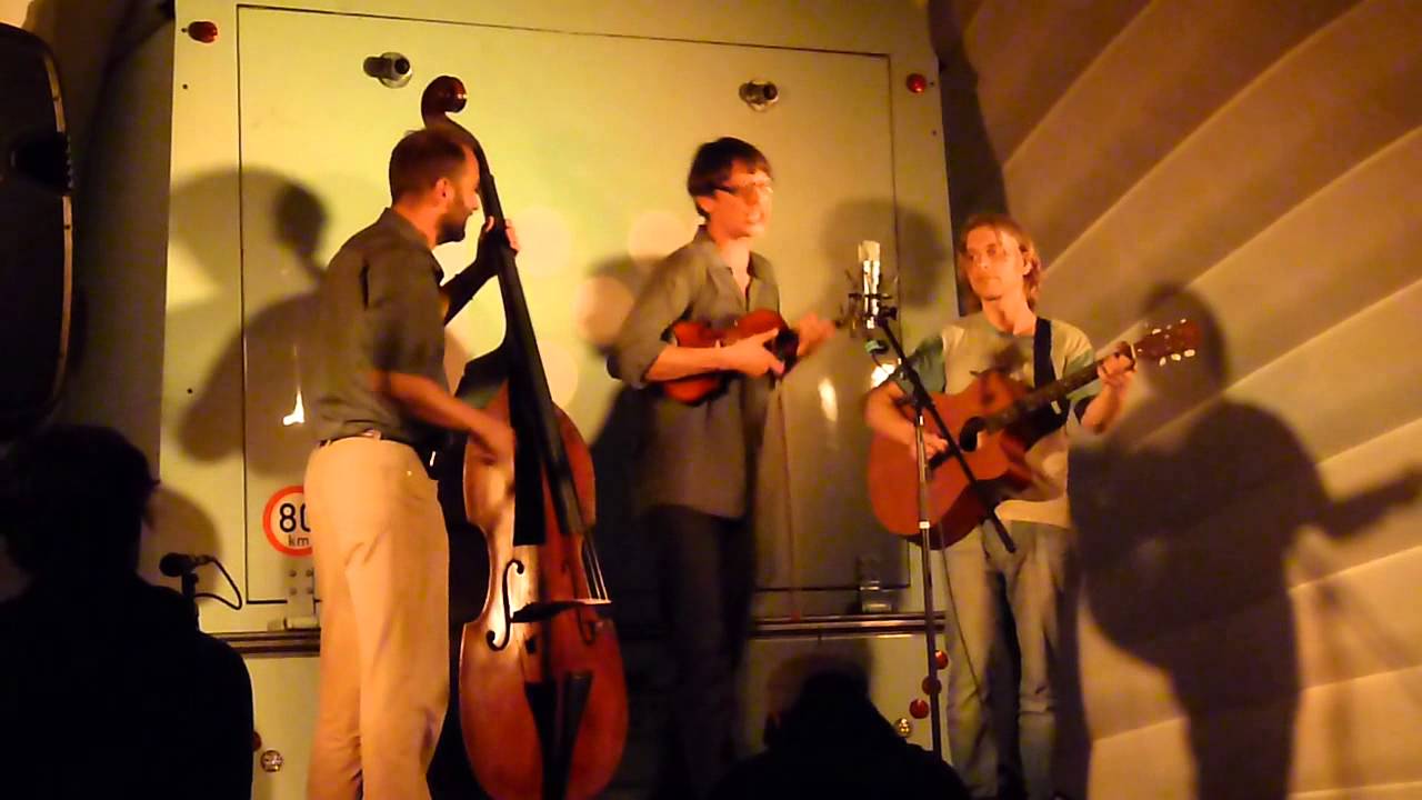 Urband - Jesus Gonna Be Here (live)
