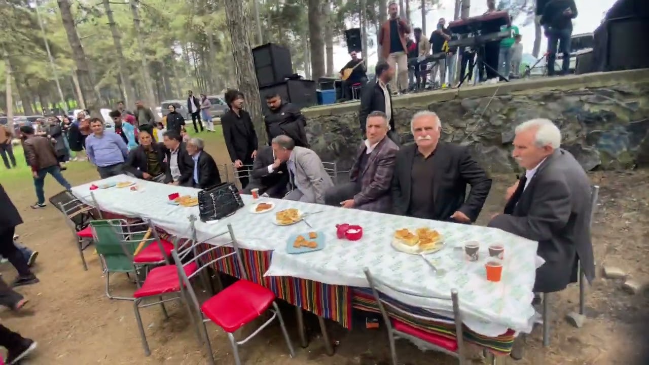 @Birgundegisiklik3421 @komaawazebazidi6369 DOĞUBEYAZIT TAXILKA BARDAKLI KÖYÜ GELENEKSEL PİKNİK ŞÖLENİ