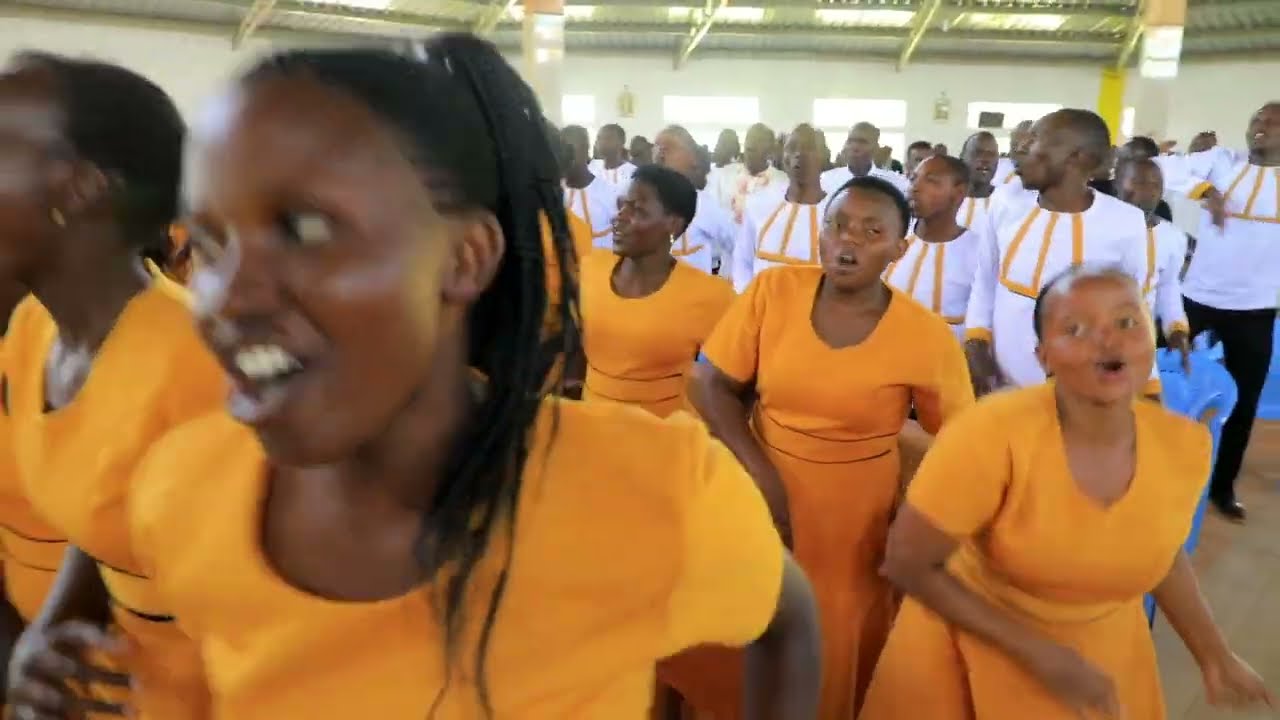 St Paul's Catholic student choir  Ollesos technical institute